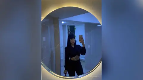 ElliaRussell — Lady in the night ✨