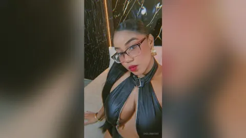 ShalonMoss — I'm a hot girlI'm a hot girl