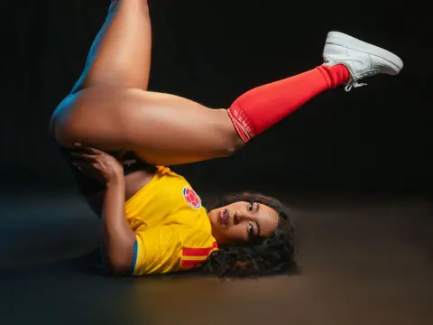 MelanyDavish cam model