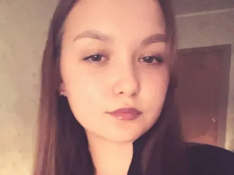 JulianeWadley cam model