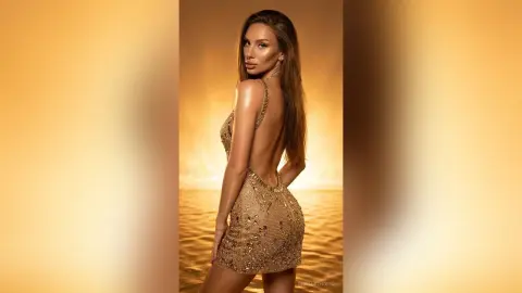 GiselleThorne — Just gold 