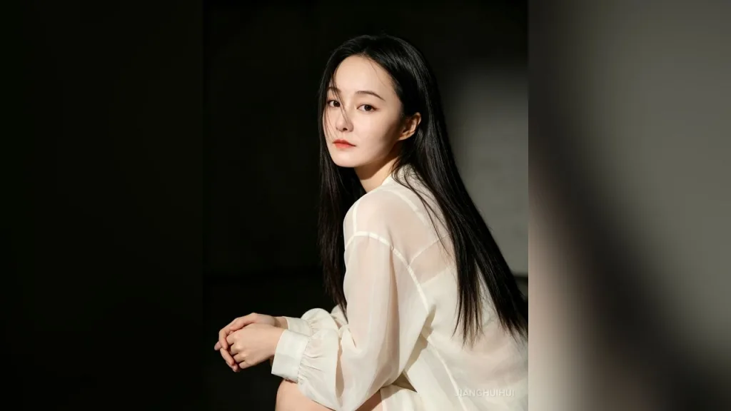 JiangHuihui — live cam