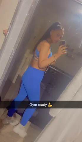 Kizzi_baby — Streamate Photos