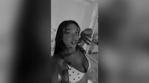 AmyJacobs — 🖤🖤🖤