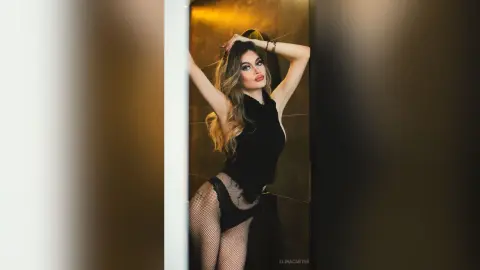 ElinaCarter — Fantasy Date