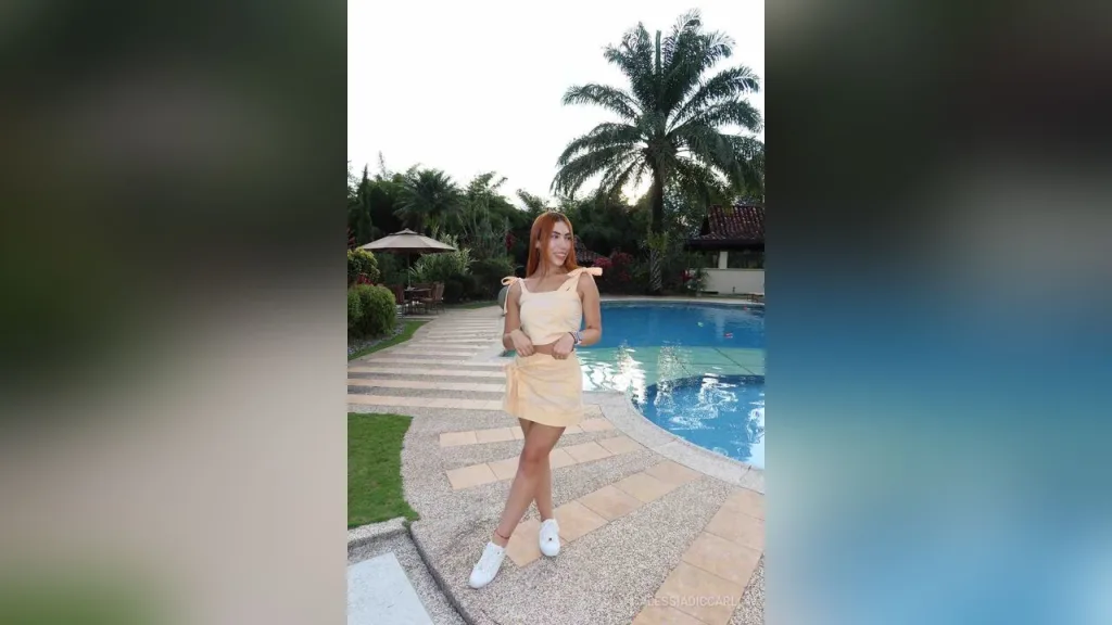 AlessiaDiccarlo — live cam