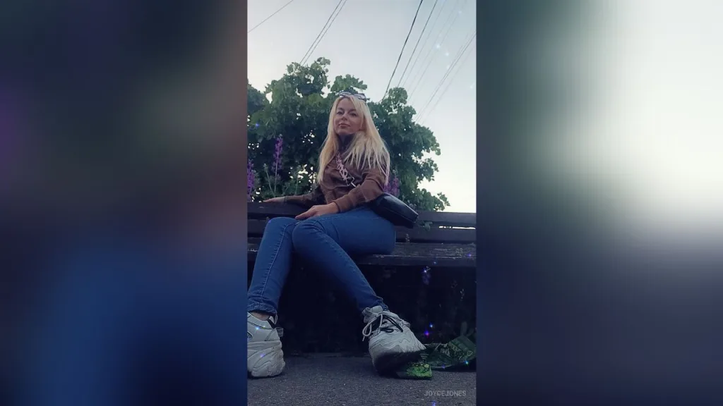 JoyceJones — F