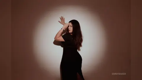 EmmyBaker — hello!!