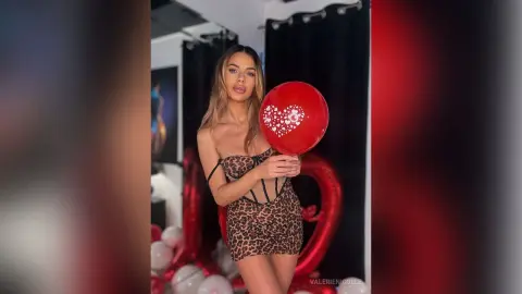 ValerieNicolle — Happy Val-entine's!