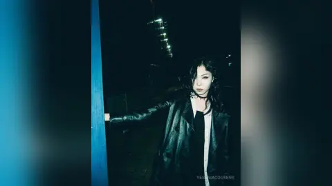 YeseniaCousens — 3