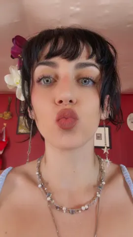 KennediFoxy — Streamate Photos