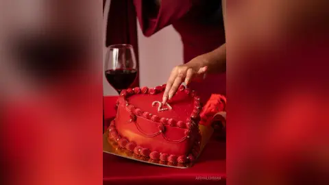 AishaLehman — Birthday girl🍷