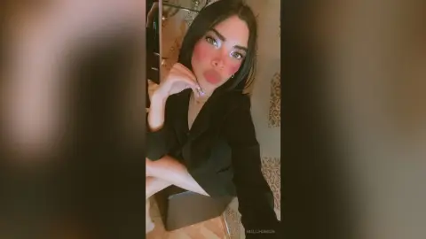 MeliSanders — Me