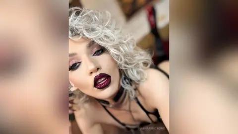 EmmaAmstrong — ❤️