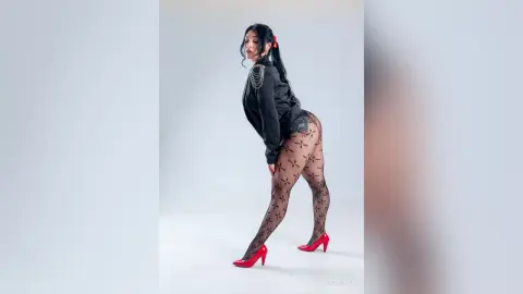 SofiaLuxy — Heels 👠🎀