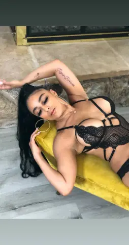 QueenJazminBoheme — Streamate Photos