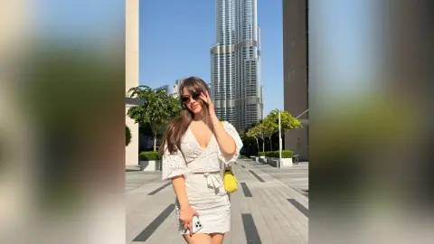 Elie — Day Date