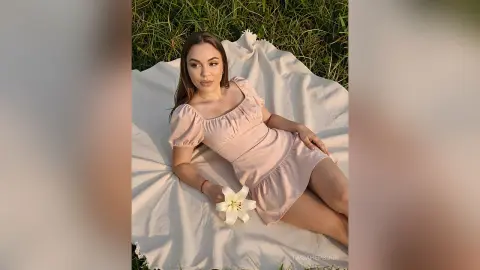 TaisaHepburn — summer time