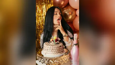 FabianaLima — Birthday Goddess! 🍰