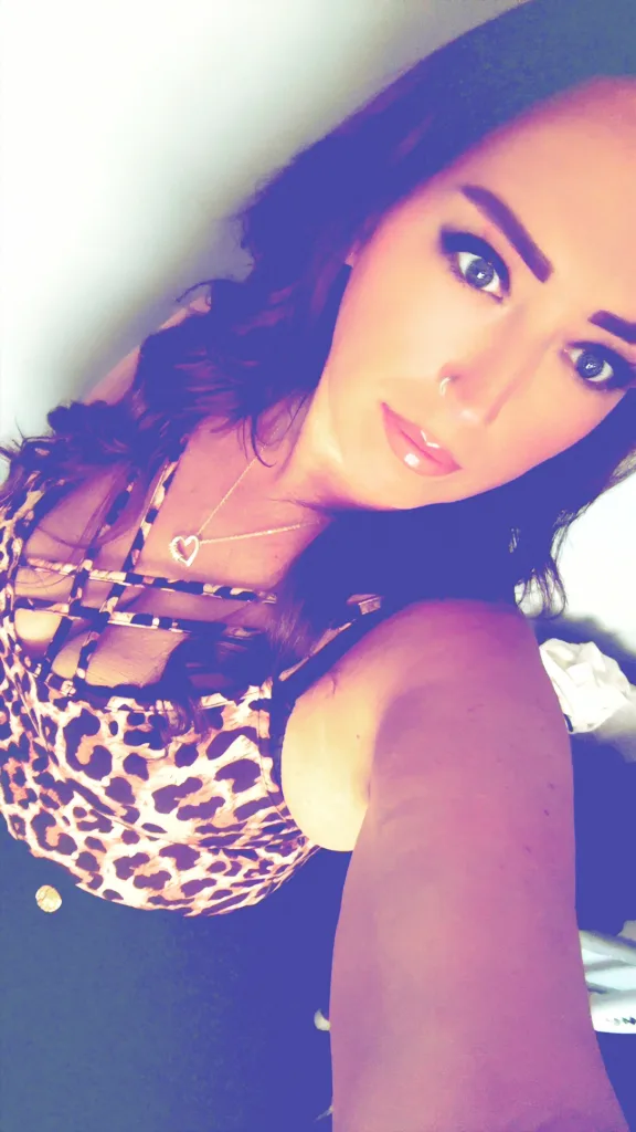 PeachyNovaXX