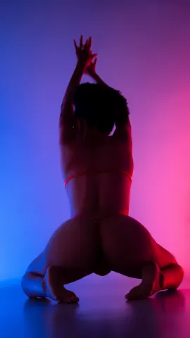 ElaineLaurent — Streamate Photos