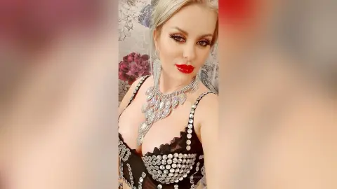 AllysaQuinn — Shinning Diamond Doll