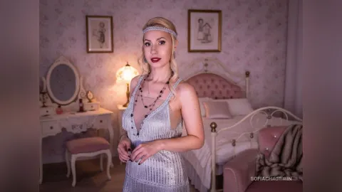 SofiaChastaiin — Silver Noir