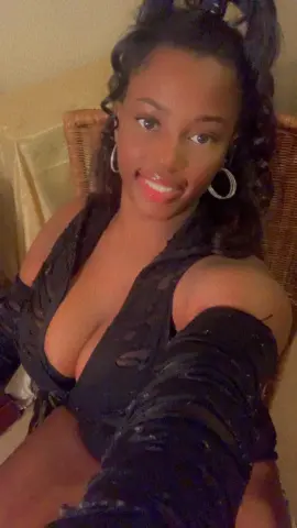 MistressMochaReignn — Streamate Photos