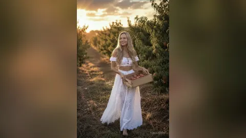 NikolKors — Nikol with peaches 🍑
