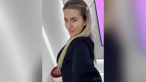 Kendall — Driver Lady