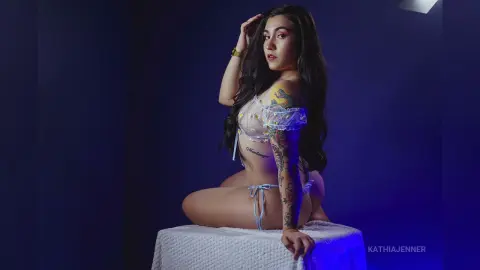 KathiaJenner — ☺️