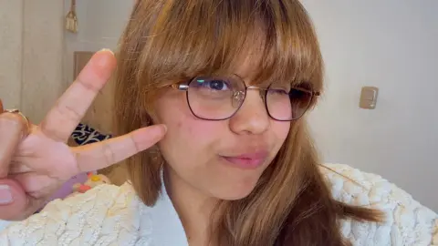 sweetdollcris — Streamate Photos