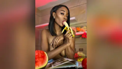 AmberVegga — 🍑🍒🍉