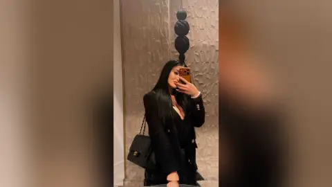 JasminRey — Me)