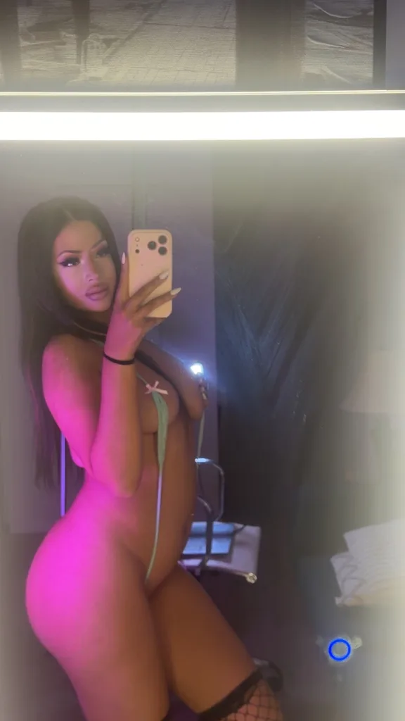 Nativedreammxo — Streamate Photos