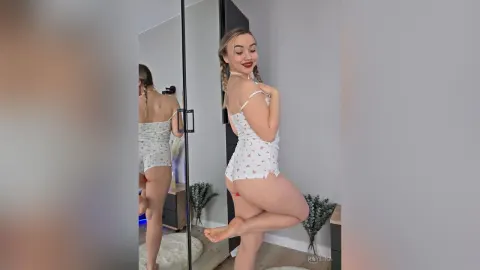 RayLina — Your dream girl 🤫