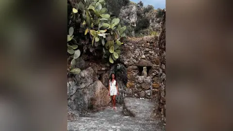 RianaRoss — Random.