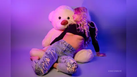 Kim — Ted loves me