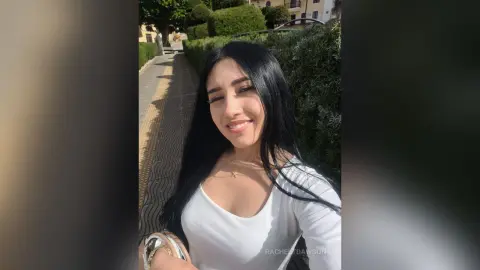 RacheltDawson — 1 hot