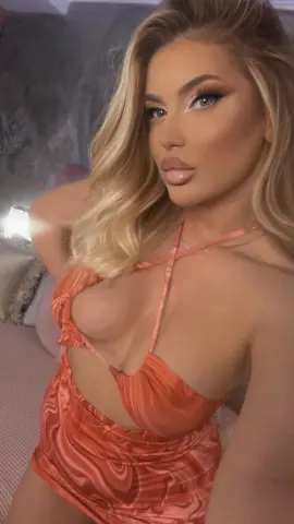LannaGracesX — Streamate Photos
