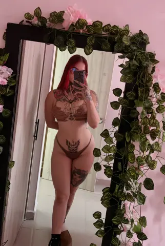 Atenea_Red — Streamate Photos