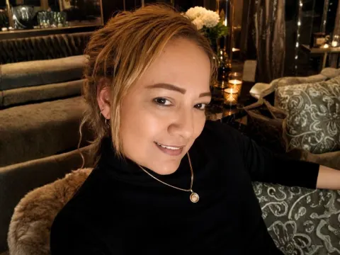 IrishFaster cam model