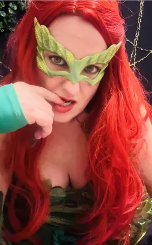 Silkie120 — Streamate Photos