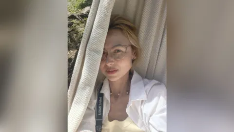 NoraJacobs — Welcome to the new place