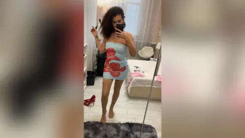 MayraKade — Selfies