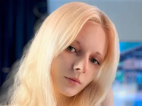 JaunitaHereth cam model