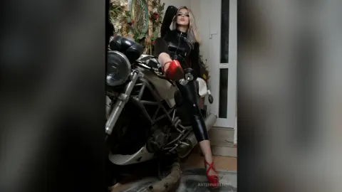 KaterinaGilbert — Leather & Motorbike