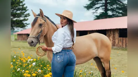 JessiCarther — Rider