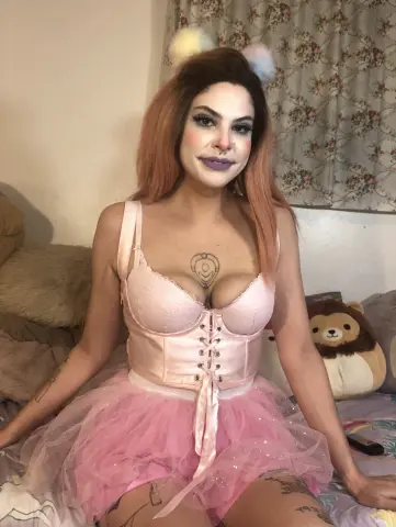 Dollie_D0ll — Streamate Photos
