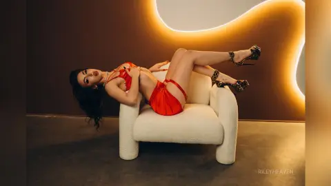 RileyHeaven — Every inch of me wants to be touched